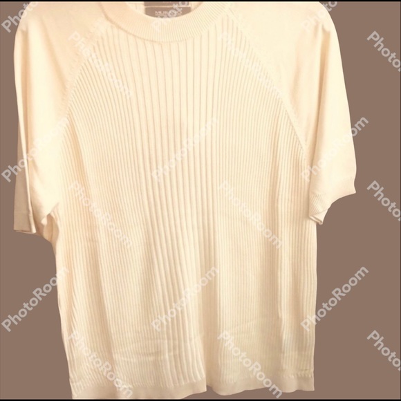 💯 % Silk Murano Short Sleeve Top Medium Ribbed  Lightweight for Layering - Picture 6 of 8